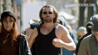 Sexe avec Milla Jovovich, scène sexy en calibre .45