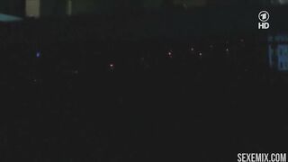 Sesso con Nadeshda Brennicke, scena sexy in 8 Uhr 28