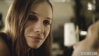 Sesso con Nadeshda Brennicke, scena sexy in 8 Uhr 28