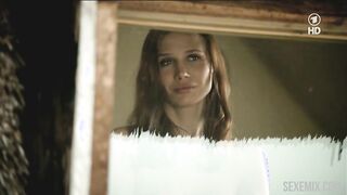 Sesso con Nadeshda Brennicke, scena sexy in 8 Uhr 28