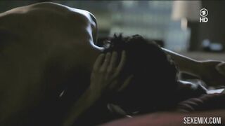 Sesso con Nadeshda Brennicke, scena sexy in 8 Uhr 28