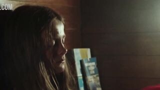 Fantine Harduin bellissimo momento sexy dal film Adoration