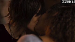 Scena lesbica di Katherine Moennig e Mercedes Masohn - The L Word: Generation Q