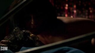 Paulina Albuquerque e Pally Siqueira momento sexy no filme Big Jato