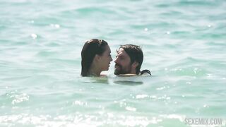 Regina Blandon démontrant son corps en sous-vêtements ici, scène à Como Novio de Pueblo 2019