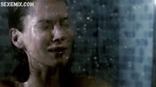 Anna Friel e Heidi Monsen hanno momenti di nudo nello spettacolo Without You (2011)