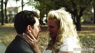 Vanessa Romanelli Sexy, scene in The Emerging Past Director's Cut (2017)