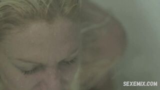 Krista Grotte, Jackie Maylee Mason, escena erótica en The Emerging Past Director's Cut (2017)