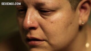 Ser Anzoategui show naked natural boobs and hairy pussy, scene in Vida (2018)