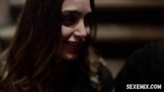 Melissa Barrera sexy, cena em Vida (2018)