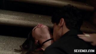 Melissa Barrera sexy, cena em Vida (2018)