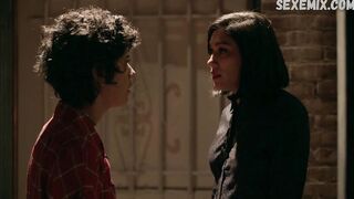 Sesso lesbico con Mishel Prada e Roberta Colindrez - Vida s02e10 (2019)