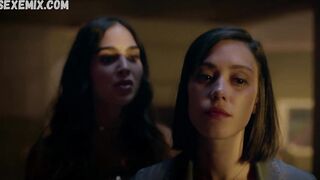 Mishel Prada mostra il corpo in biancheria intima, scena in Vida (2019)