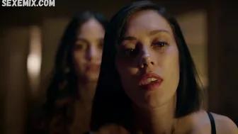 Mishel Prada montre le corps en sous-vêtements, scène dans Vida (2019)