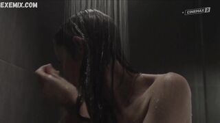Eliska Krenkova unter der Dusche, Szene in Tiche doteky (2019)
