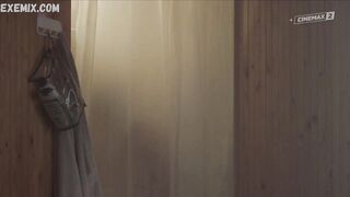 Eliska Krenkova unter der Dusche, Szene in Tiche doteky (2019)