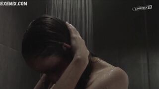 Eliska Krenkova unter der Dusche, Szene in Tiche doteky (2019)