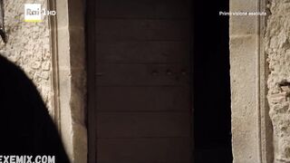 Medici Masters of Florence (2016)'da Miriam Leone ile ateşli seksi görebilirsiniz