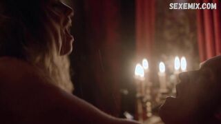 Shelby Lang, Salem'deki çıplak popo sahnesini gösteriyor s03e08 2017