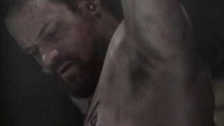 Эшли Мадекве трахается у стены, сцена в Салеме