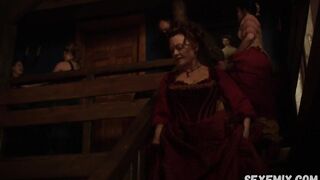 Azure Parsons sexy, Scène érotique dans Salem s01e05 (2014)