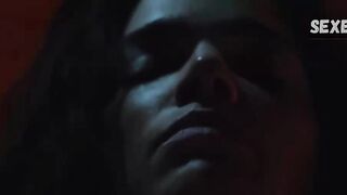 Janet Montgomery in stile cowgirl, scena a Salem 2014