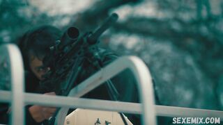 Rebecca Tarabocchia bize çıplak göğüslerini gösterdi, The Insurrection (2020)