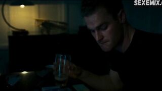 Show webcam de Charlie Tan pour nous, scène dans Sulphur and White (2020)