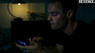 Show webcam de Charlie Tan pour nous, scène dans Sulphur and White (2020)