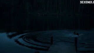 Brooke Butler mostra il culo nudo, scena in Ozark s02e09 (2018)