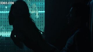 Quinn Cooke bize çıplak göğüslerini gösteriyor, Ozark s01e03 (2017) sahnesinde