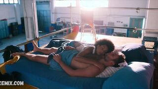 Rebecca Coco Edogamhe seksi beyaz bikinili, Summertime s01e08 (2020) sahnesinde