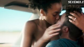 Rebecca Coco Edogamhe nos mostra seus peitos nus, cena em Summertime