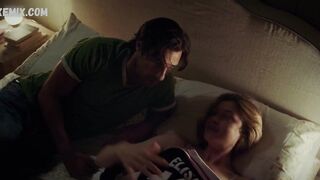 Нижнее белье Виттории Пуччини, сцена из 18 Presents (2020)