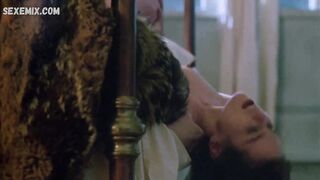 Tara Fitzgerald tette nude, scena in Hear My Song 1991