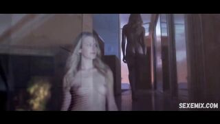 Miranda Parham, The Object (2014) filmindeki sahnede bize poposunu ve göğüslerini gösteriyor