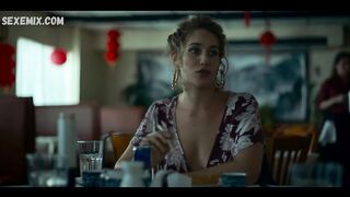 Lola Kirke seksi, Kayıp Kızlar'daki sahne (2020)