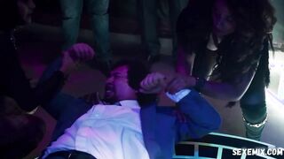 Giselle Kuri, Fatima Molina sexy, scène dans Diablero