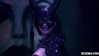 Giselle Kuri, Fatima Molina sexy, scène dans Diablero