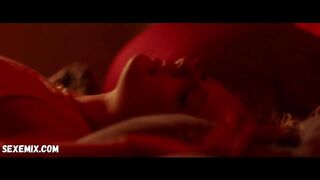 Serinda Swan, Pollyanna McIntosh, Vanessa Dubasso seksi, Revenge Ride'daki sahne (2020)