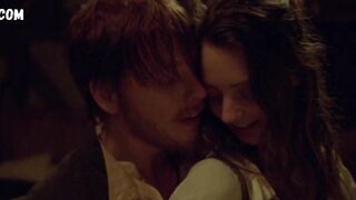 Tanya Reynolds, Maxine Peake sexy, scène dans Fanny Lye Deliver'd (2019)