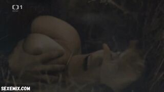 Marie Jansova'nın göğüsleri, Rapl sahnesi s01e03 (2016)