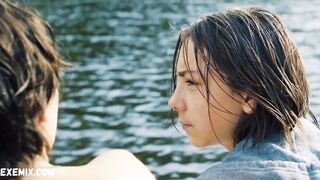 Mercedes Mueller, Xenia Assenza breasts, scene in Tschick  (2016)