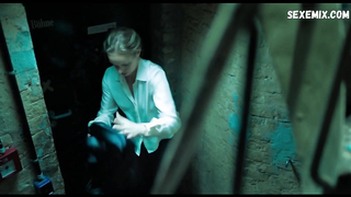 Nina Hoss sexy, seno, scena in Das Vorspiel (2019)