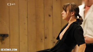 Anna Stropnicka, Monika Malacova sexy, scena in Je treba zabit Sekala (2018)