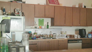 Бриттани Блэттон обнаженная, Айше Ховард обнаженная, эротическая сцена из фильма Не трахайся в лесу (2016)