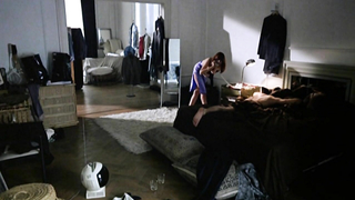 Felicity Buirski çıplak, The Stud'dan (1978) erotik sahne