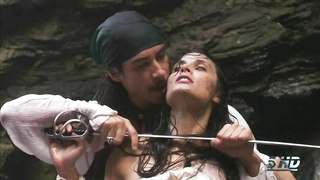 Pilar Rubio nackt, erotische Szene aus Piratas s01e01 (2011)