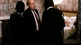 Delia Lindsay nue, scène de sexe de À cause des chats (1973)