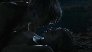 Michalina Labacz nua, cena de sexo de Ódio (2016)